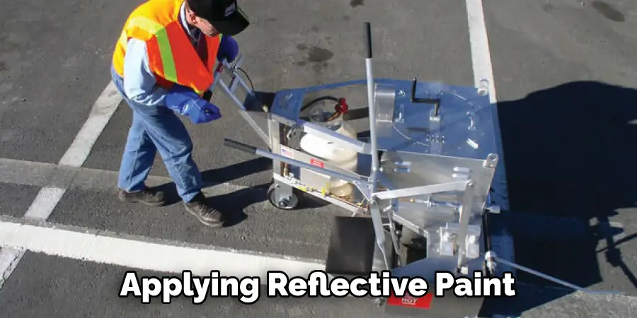 Applying Reflective Paint