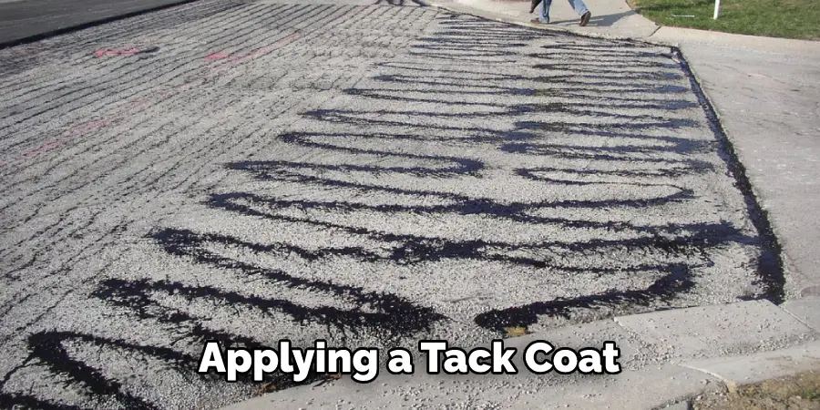 Applying a Tack Coat