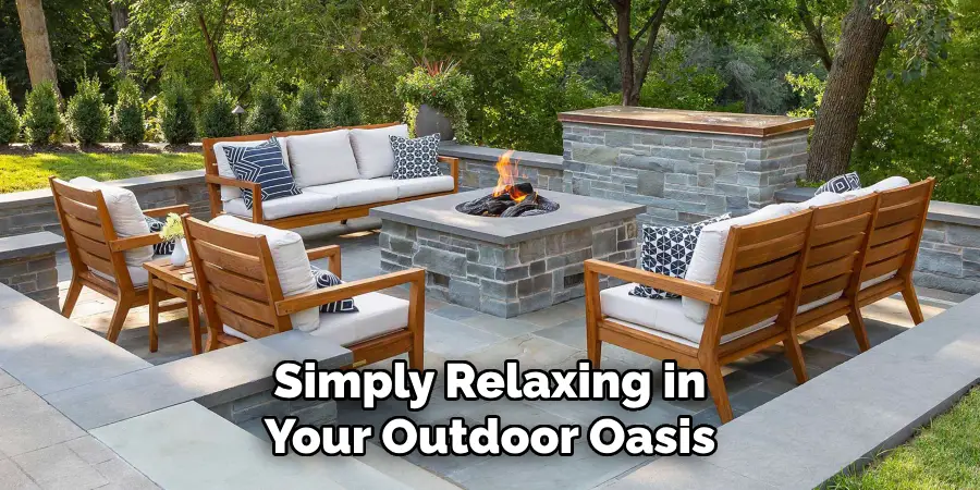  Simply Relaxing in Your Outdoor Oasis