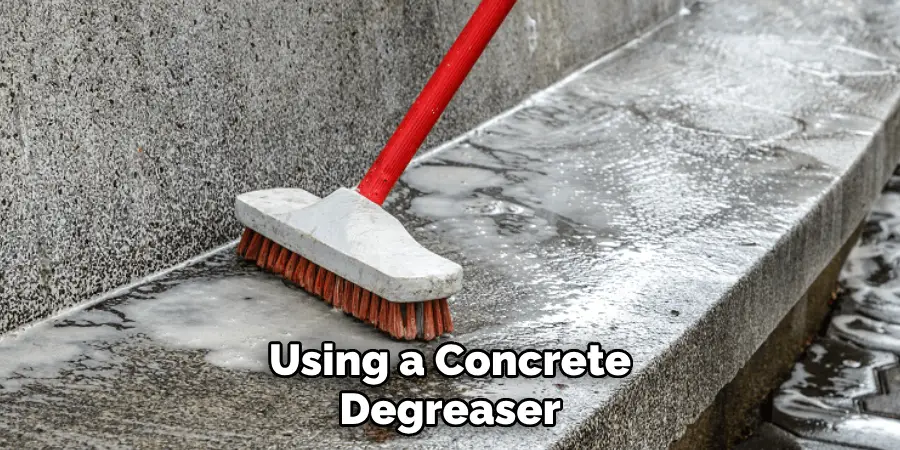 Using a Concrete Degreaser