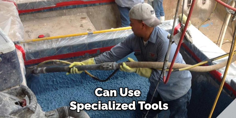 Can Use Specialized Tools