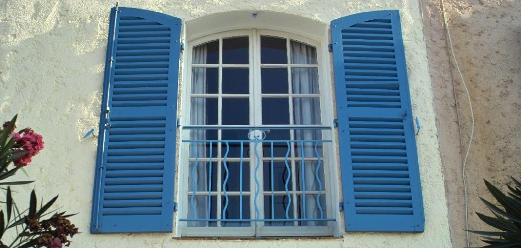 How to Make House Shutters