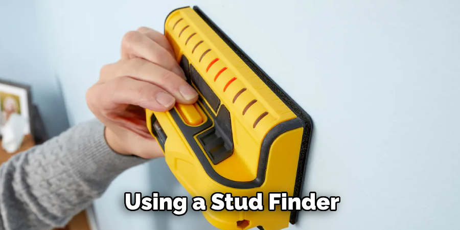 Using a Stud Finder