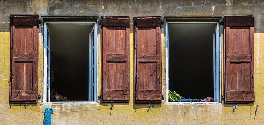 How to Fill the Gap between Window and Wall