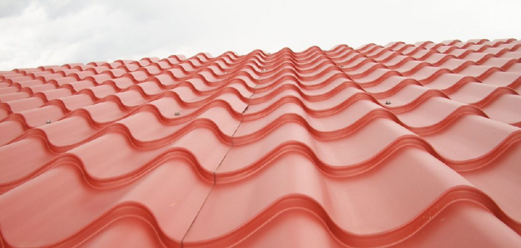 How to Install Insulation Under Metal Roofing