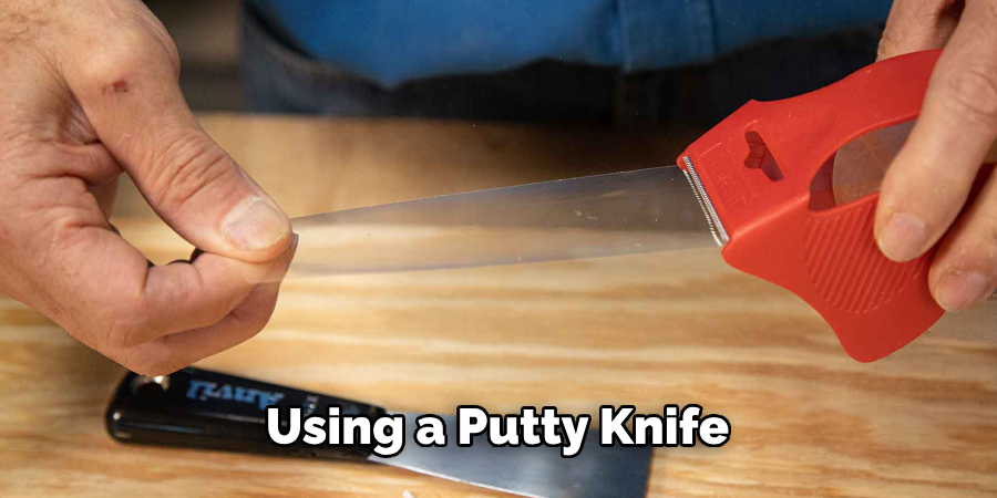 Using a Putty Knife