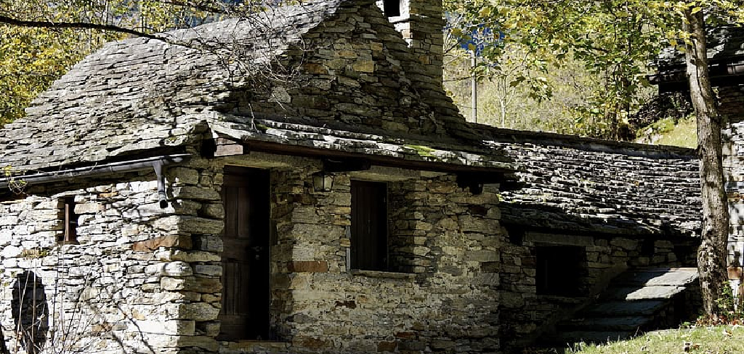 How to Build a House With Stone